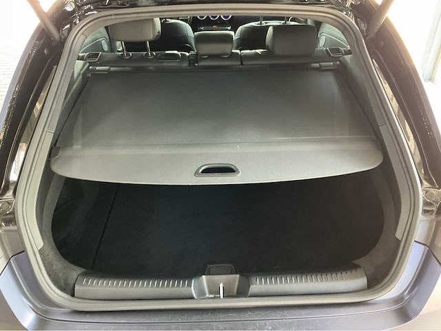 Mercedes-benz - 2020 - cla-klasse shooting brake - 200 bns sol. luxury - marge auto - afbeelding 20 van  39