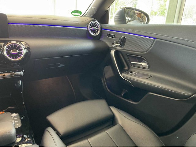 Mercedes-benz - 2020 - cla-klasse shooting brake - 200 bns sol. luxury - marge auto - afbeelding 21 van  39