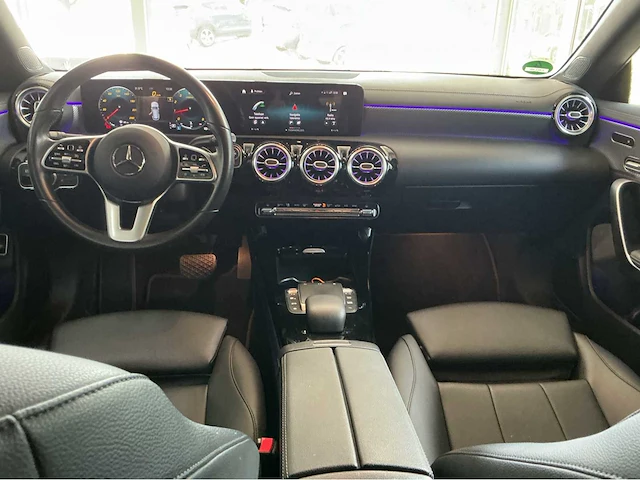 Mercedes-benz - 2020 - cla-klasse shooting brake - 200 bns sol. luxury - marge auto - afbeelding 24 van  39