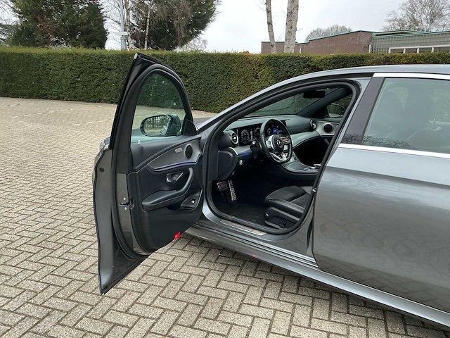 Mercedes-benz - 2020 - e-klasse - 220 d bns sol. - personenauto - afbeelding 6 van  28
