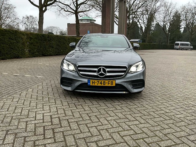 Mercedes-benz - 2020 - e-klasse - 220 d bns sol. - personenauto - afbeelding 28 van  28