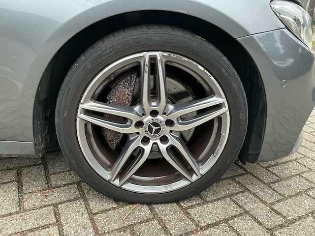 Mercedes-benz - 2020 - e-klasse - 220 d bns sol. - personenauto - afbeelding 5 van  29