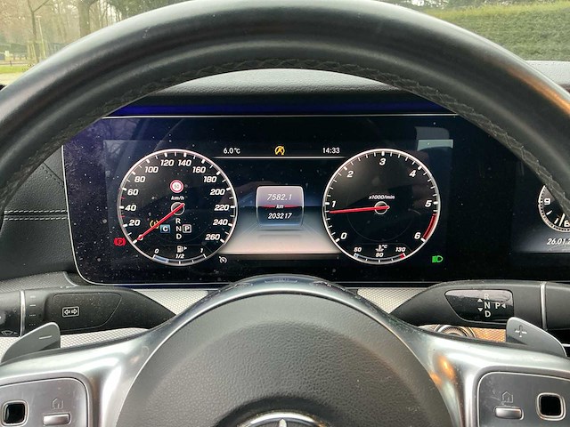 Mercedes-benz - 2020 - e-klasse - 220 d bns sol. - personenauto - afbeelding 9 van  29