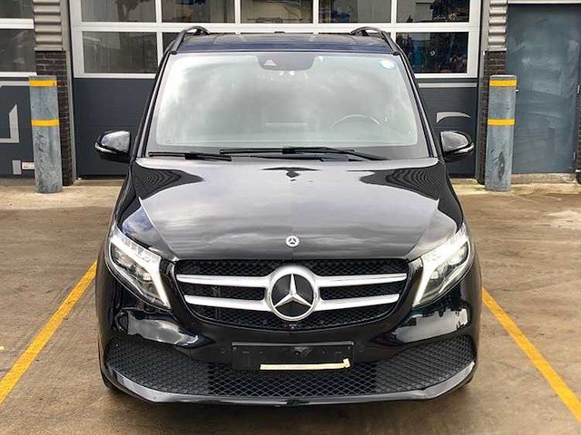 Mercedes-benz - 2020 - v300d xxl avantgarde, zenzati vip limo ombouw - personenauto - afbeelding 14 van  20