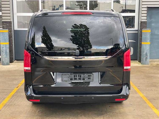 Mercedes-benz - 2020 - v300d xxl avantgarde, zenzati vip limo ombouw - personenauto - afbeelding 19 van  20