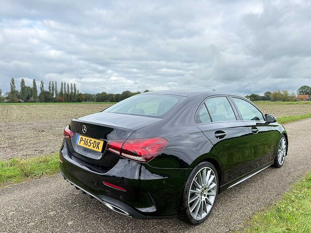 Mercedes-benz - 2021 - a-klasse - 200 d amg line - p-165-dk - afbeelding 9 van  13