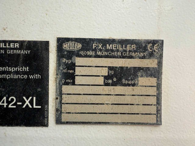 Mercedes-benz - 2021 - arocs 4145 - vrachtwagen - afbeelding 5 van  23