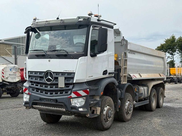 Mercedes-benz - 2021 - arocs 4145 - vrachtwagen - afbeelding 1 van  23