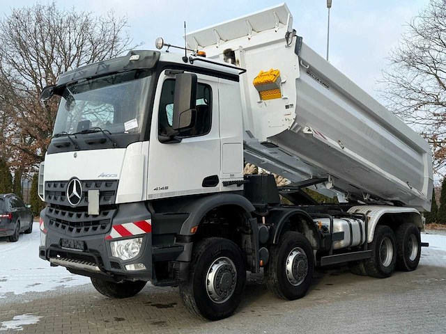 Mercedes-benz - 2021 - arocs 4145 - vrachtwagen - afbeelding 1 van  24