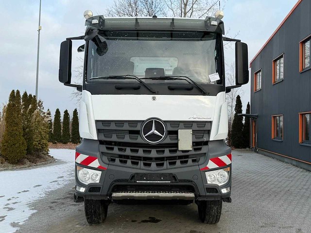 Mercedes-benz - 2021 - arocs 4145 - vrachtwagen - afbeelding 18 van  24