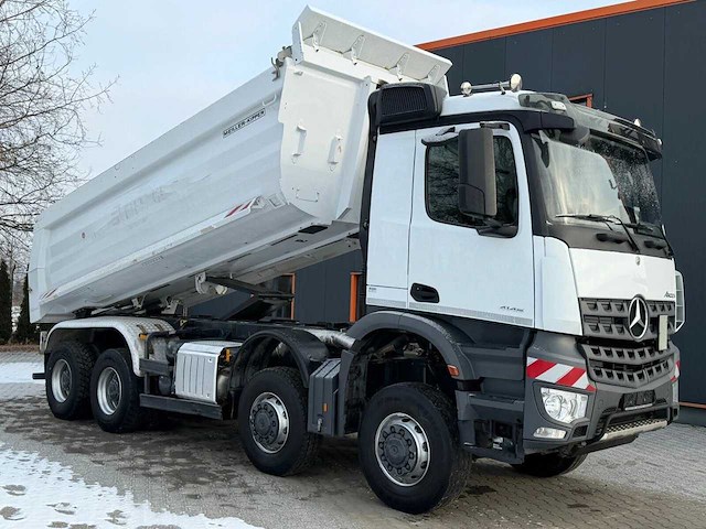 Mercedes-benz - 2021 - arocs 4145 - vrachtwagen - afbeelding 20 van  24