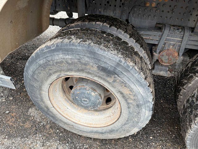 Mercedes-benz - 2021 - arocs 4145 - vrachtwagen - afbeelding 4 van  24