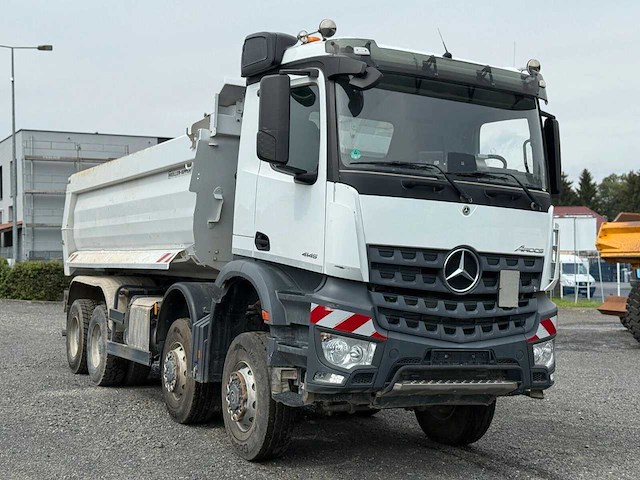 Mercedes-benz - 2021 - arocs 4145 - vrachtwagen - afbeelding 18 van  24
