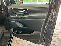 Mercedes-benz - 2021 - vito tourer - 114 cdi select lang - 9 persoons dubbelen schuifdeuren - afbeelding 17 van  44