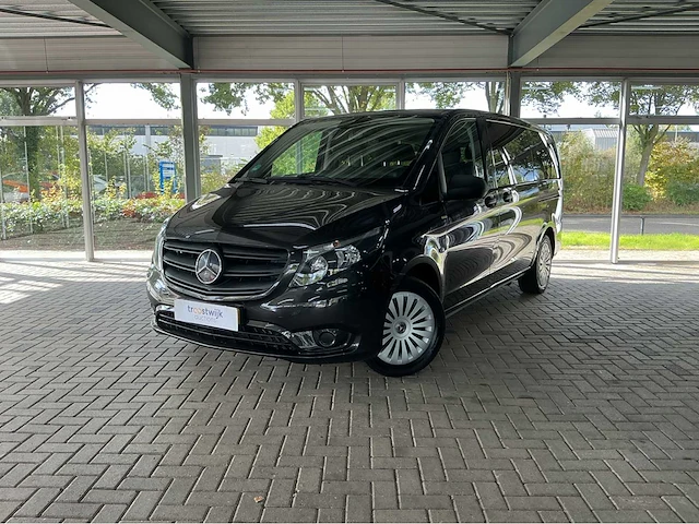 Mercedes-benz - 2021 - vito tourer - 114 cdi select lang - 9 persoons dubbelen schuifdeuren - afbeelding 12 van  44