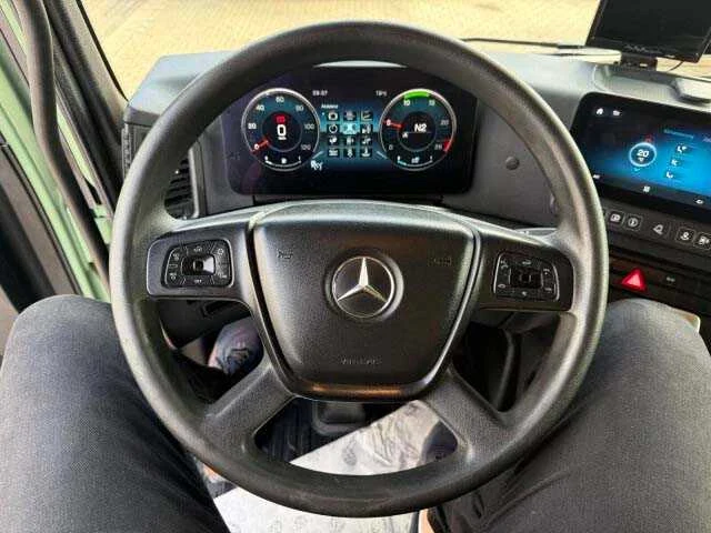 Mercedes-benz - 2022 - 1851 - vrachtwagen - afbeelding 15 van  23