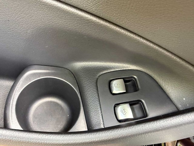 Mercedes-benz - 2022 - e-klasse estate - 300 e excl. l. - personenauto - afbeelding 13 van  30