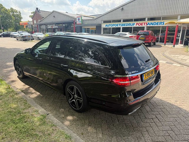 Mercedes-benz - 2022 - e-klasse estate - 300 e excl. l. - personenauto - afbeelding 23 van  30