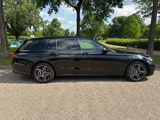 Mercedes-benz - 2022 - e-klasse estate - 300 e excl. l. - personenauto - afbeelding 27 van  30