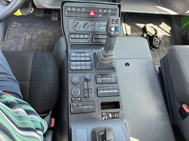 Mercedes-benz - 2022 - unimog 435 - vrachtwagen - afbeelding 16 van  30
