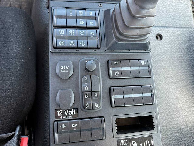 Mercedes-benz - 2022 - unimog 435 - vrachtwagen - afbeelding 21 van  30