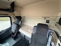 Mercedes-benz - 2023 - actros - vrachtwagen - afbeelding 8 van  13