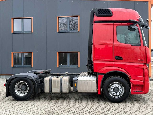 Mercedes-benz - 2023 - actros - vrachtwagen - afbeelding 11 van  13