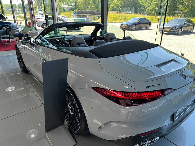 Mercedes-benz - 2023 - sl 63 amg - 1ste eigenaar - mei 2023 op kenteken - personenauto - afbeelding 15 van  26