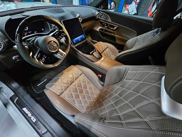 Mercedes-benz - 2023 - sl 63 amg 4matic+ - 1ste eigenaar - nederlands geleverd - afbeelding 7 van  42