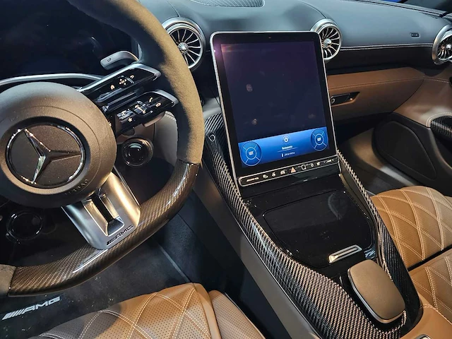 Mercedes-benz - 2023 - sl 63 amg 4matic+ - 1ste eigenaar - nederlands geleverd - afbeelding 9 van  42