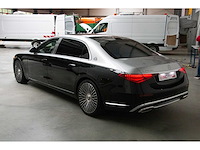 Mercedes benz - 2024 - maybach - s680 - personenauto - afbeelding 12 van  37