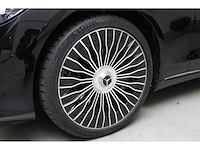 Mercedes benz - 2024 - maybach - s680 - personenauto - afbeelding 13 van  37