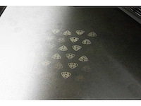 Mercedes benz - 2024 - maybach - s680 - personenauto - afbeelding 25 van  37