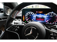 Mercedes benz - 2024 - maybach - s680 - personenauto - afbeelding 30 van  37