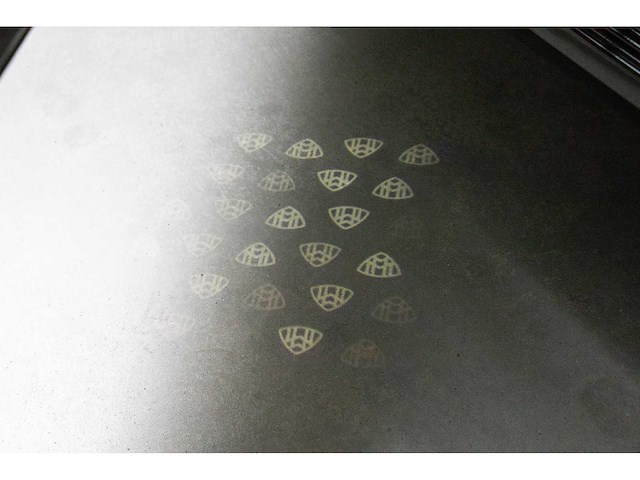 Mercedes benz - 2024 - maybach - s680 - personenauto - afbeelding 20 van  37