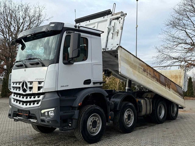 Mercedes-benz - 2025 - arocs - vrachtwagen - afbeelding 3 van  32