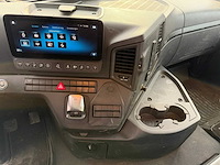 Mercedes-benz - 2025 - arocs - vrachtwagen - afbeelding 11 van  32