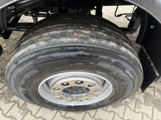 Mercedes-benz - 2025 - arocs - vrachtwagen - afbeelding 21 van  32