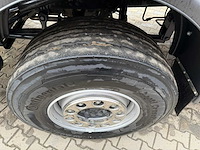 Mercedes-benz - 2025 - arocs - vrachtwagen - afbeelding 21 van  32