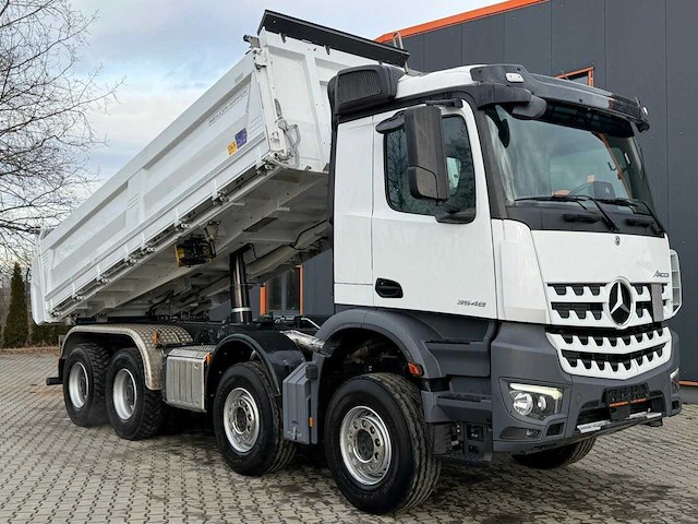 Mercedes-benz - 2025 - arocs - vrachtwagen - afbeelding 27 van  32