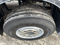 Mercedes-benz - 2025 - arocs - vrachtwagen - afbeelding 31 van  32