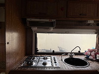 Mercedes-benz - 207 d - camper - 1977 - afbeelding 9 van  26