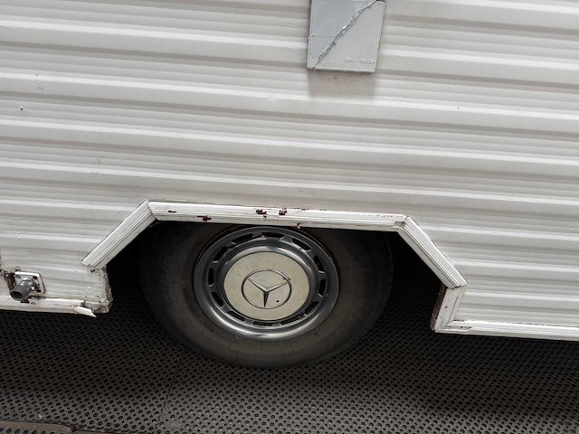 Mercedes-benz - 207 d - camper - 1977 - afbeelding 24 van  26