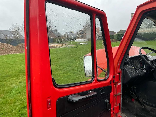 Mercedes-benz - 208 - bedrijfswagen / brandweerwagen - afbeelding 8 van  29