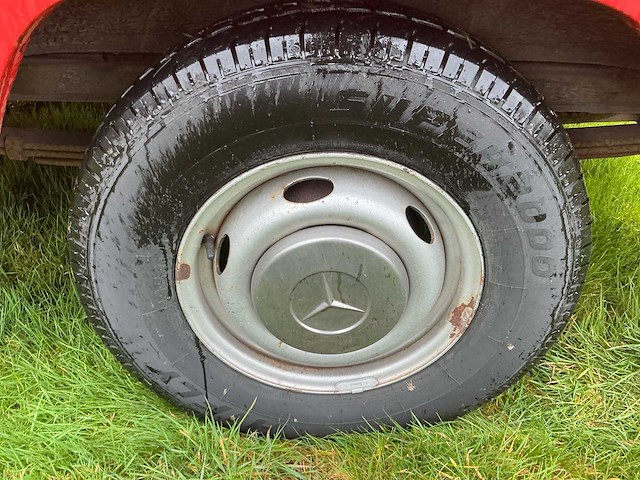 Mercedes-benz - 208 - bedrijfswagen / brandweerwagen - afbeelding 29 van  29