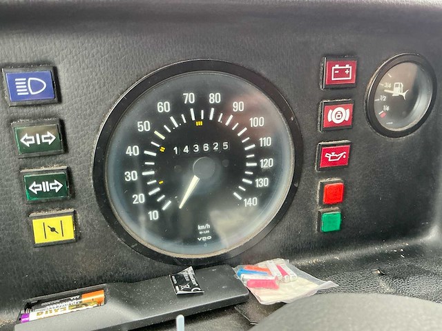 Mercedes-benz - 208 - bedrijfswagen / brandweerwagen - afbeelding 6 van  22