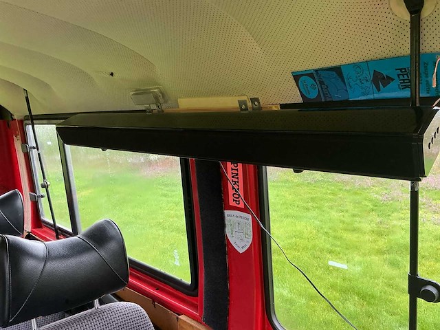 Mercedes-benz - 208 - bedrijfswagen / brandweerwagen - afbeelding 14 van  22