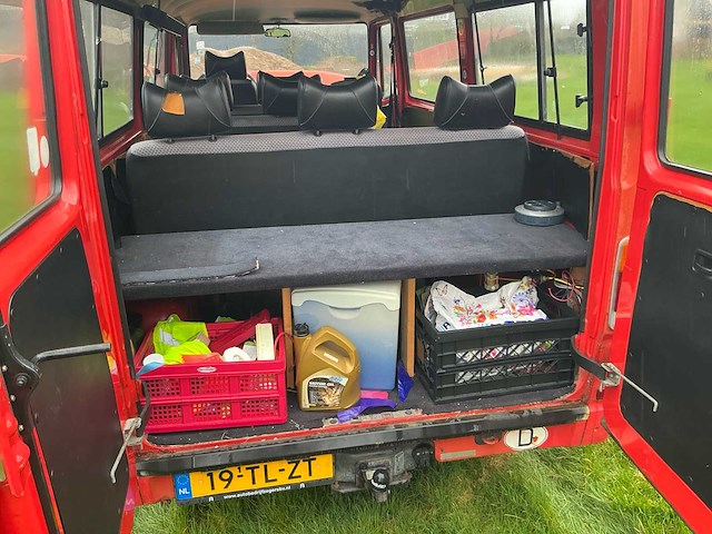 Mercedes-benz - 208 - bedrijfswagen / brandweerwagen - afbeelding 15 van  22