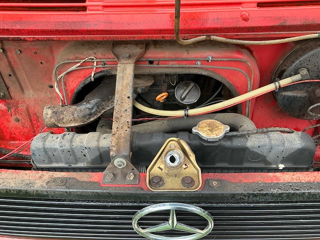 Mercedes-benz - 208 - bedrijfswagen / brandweerwagen - afbeelding 19 van  22