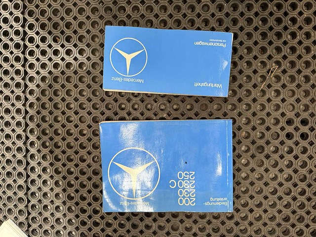 Mercedes-benz - 230 - 200-280 (w123) oldtimer - 1979 - afbeelding 14 van  32